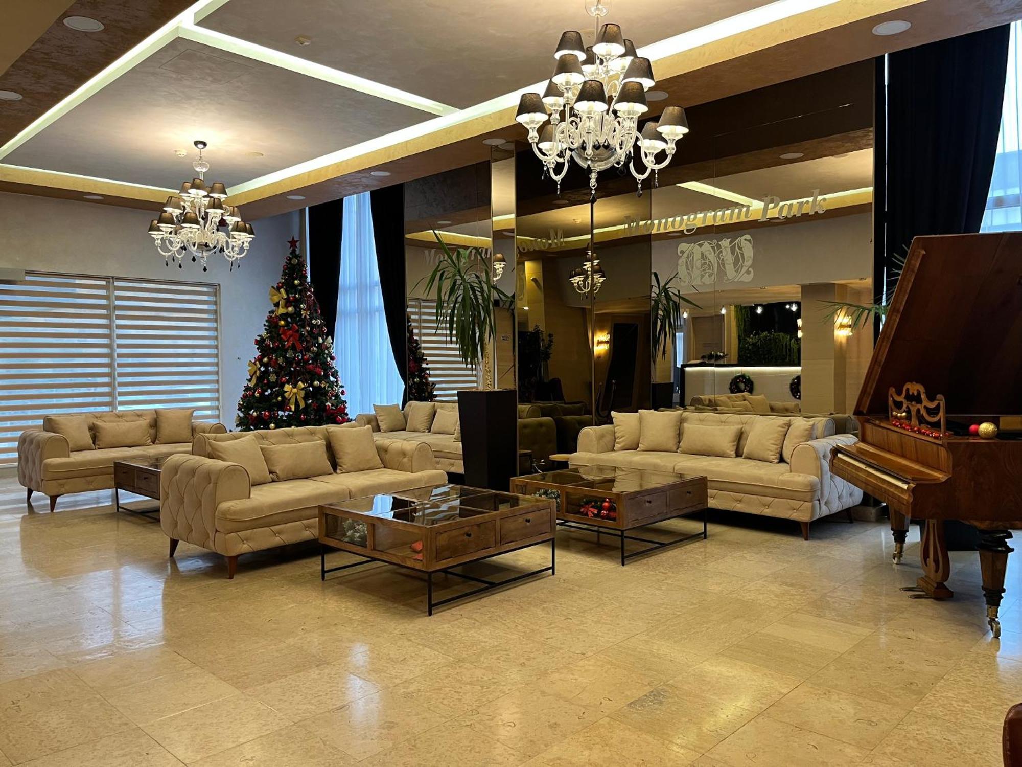 Hotel Monogram Park รูมา ภายนอก รูปภาพ