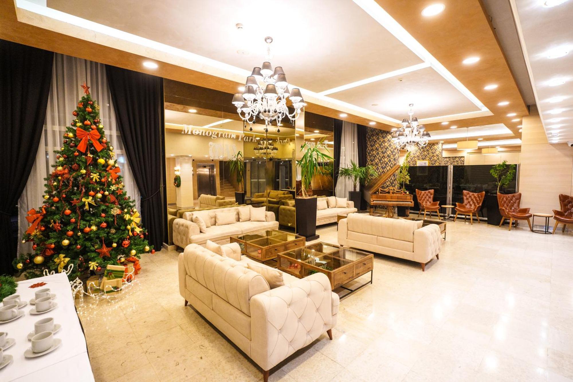 Hotel Monogram Park รูมา ภายนอก รูปภาพ